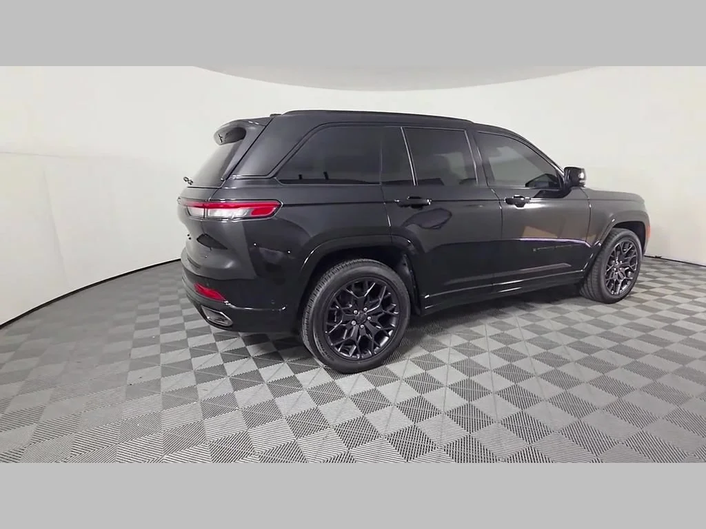 2025 Jeep Grand Cherokee Summit - Photo 37