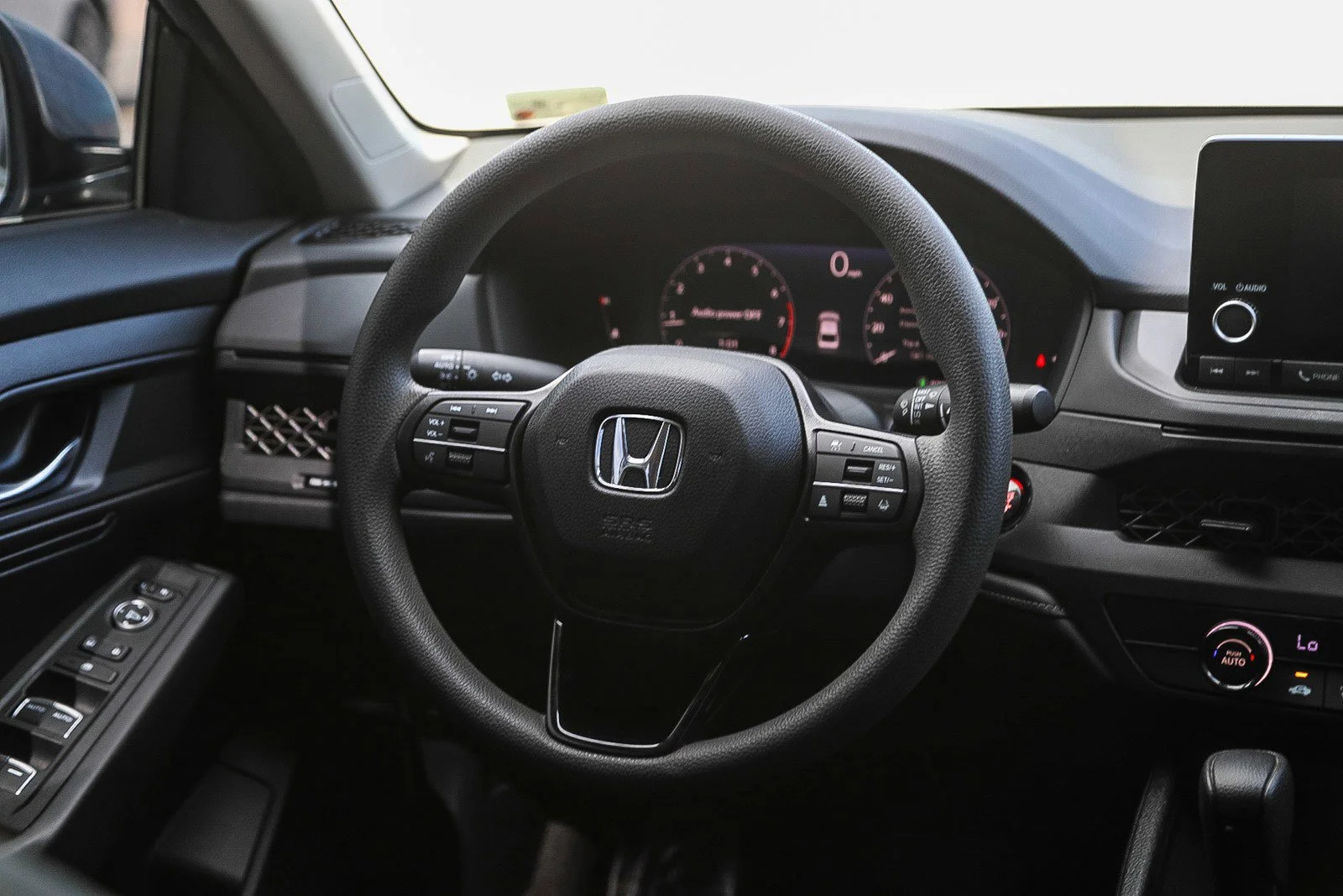 2024 Honda Accord LX - Photo 14