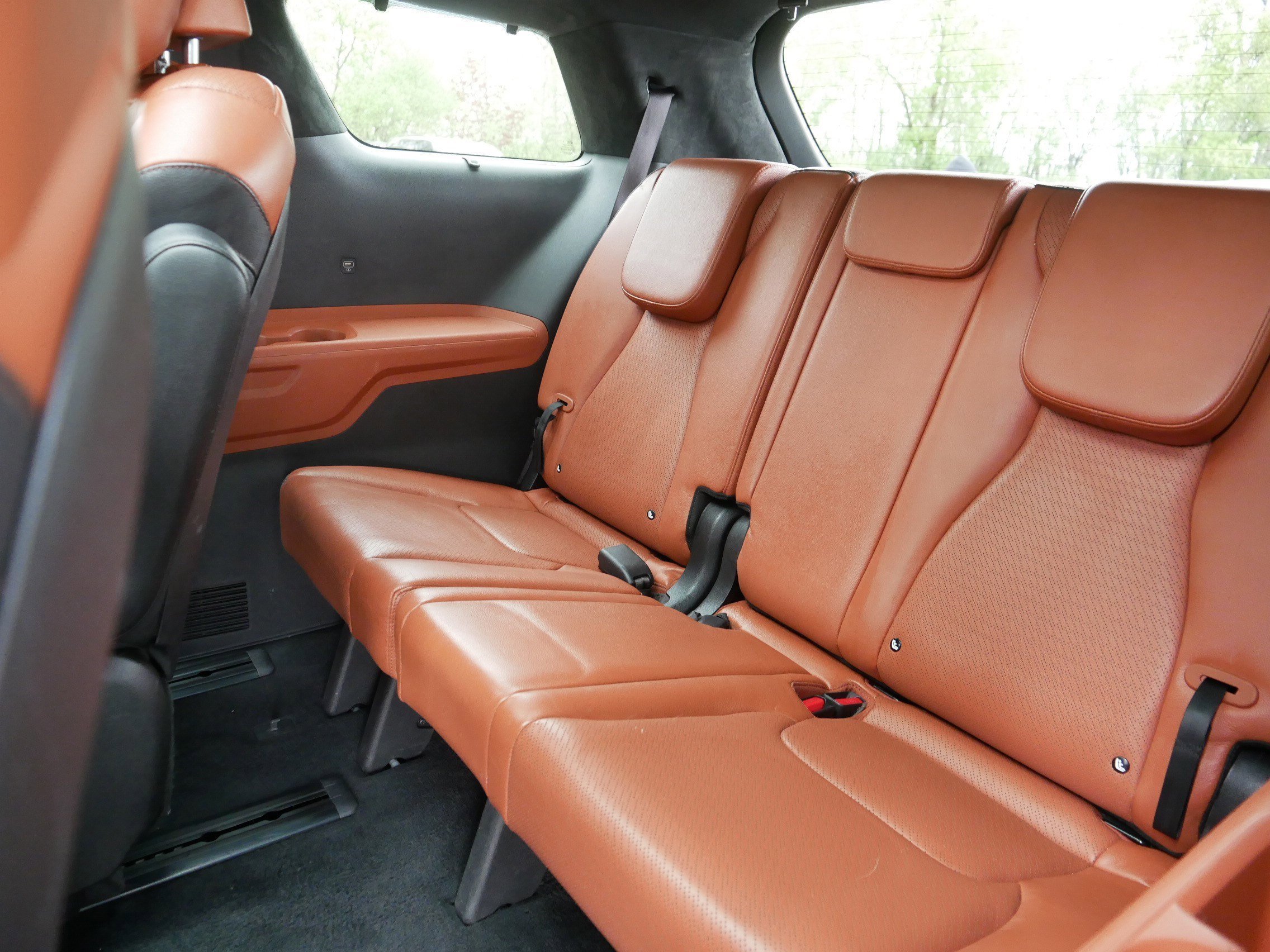 Certified Used 2022 Ceramic Silver Kia SX Prestige image 37