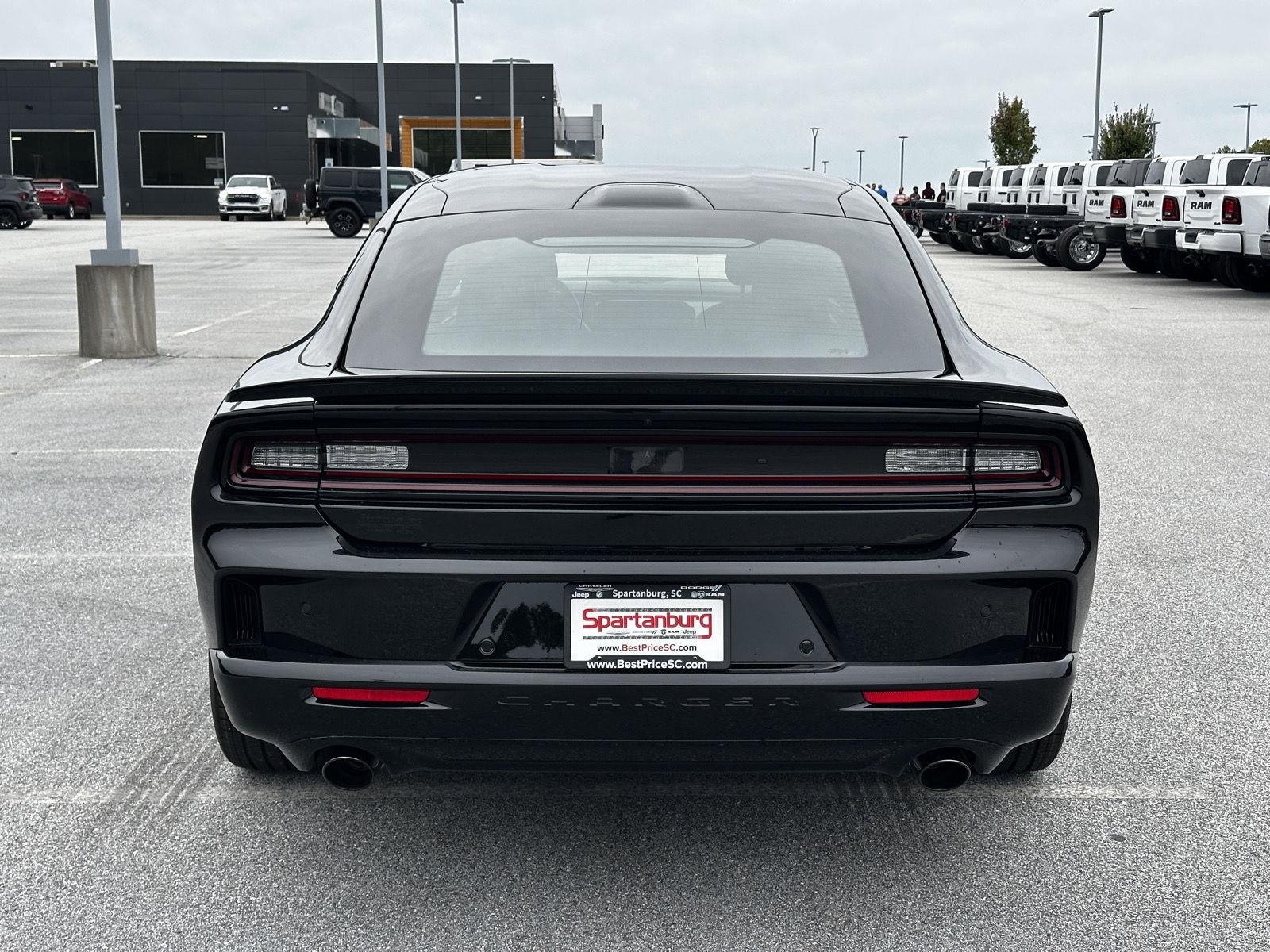 New 2027 Diamond Black Crystal P/C Dodge Scat Pack image 8