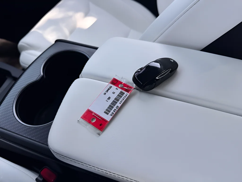 Used 2020 Blue Tesla Performance image 23