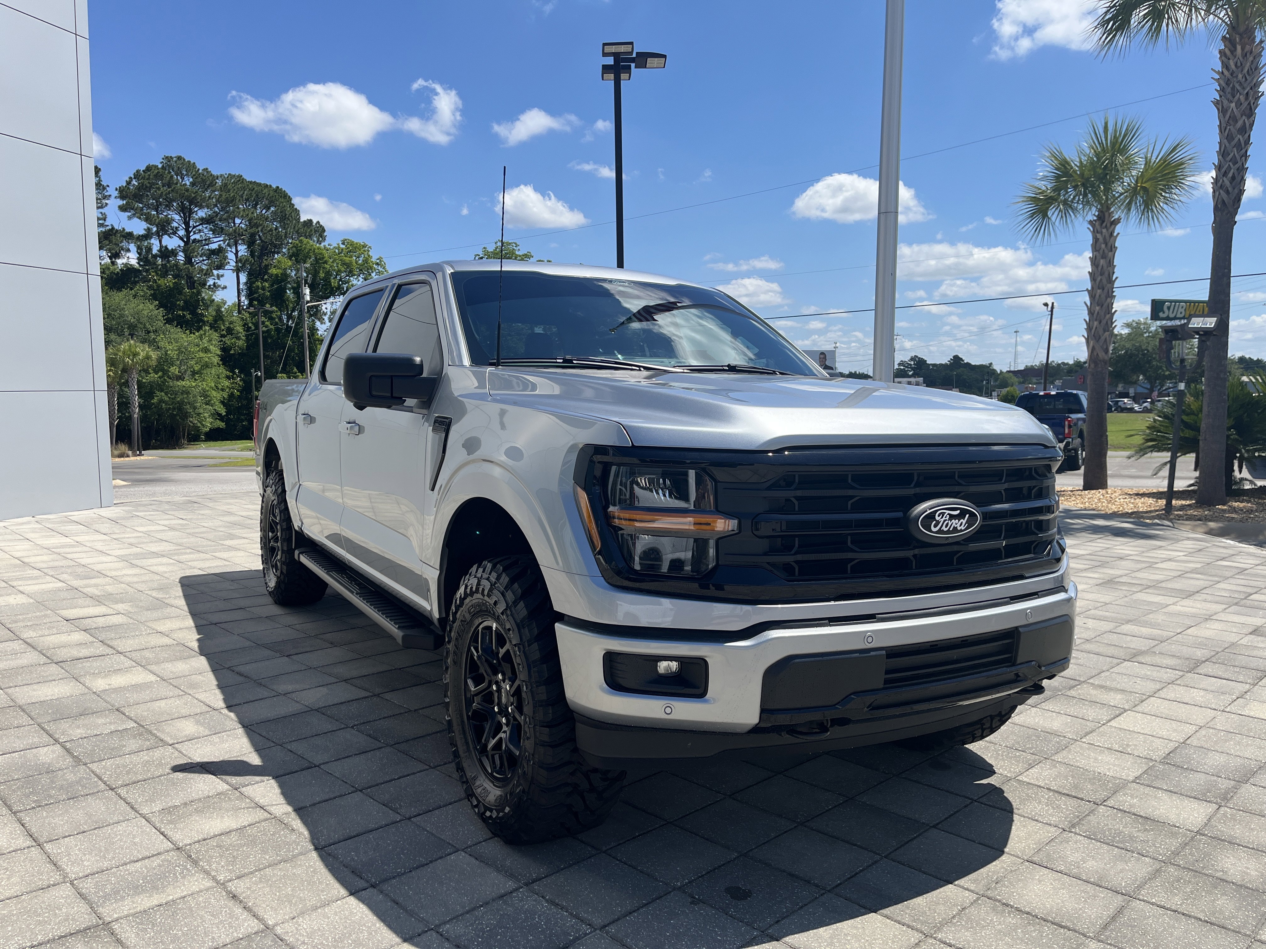 New 2026 Iconic Silver Metallic Ford XLT image 8