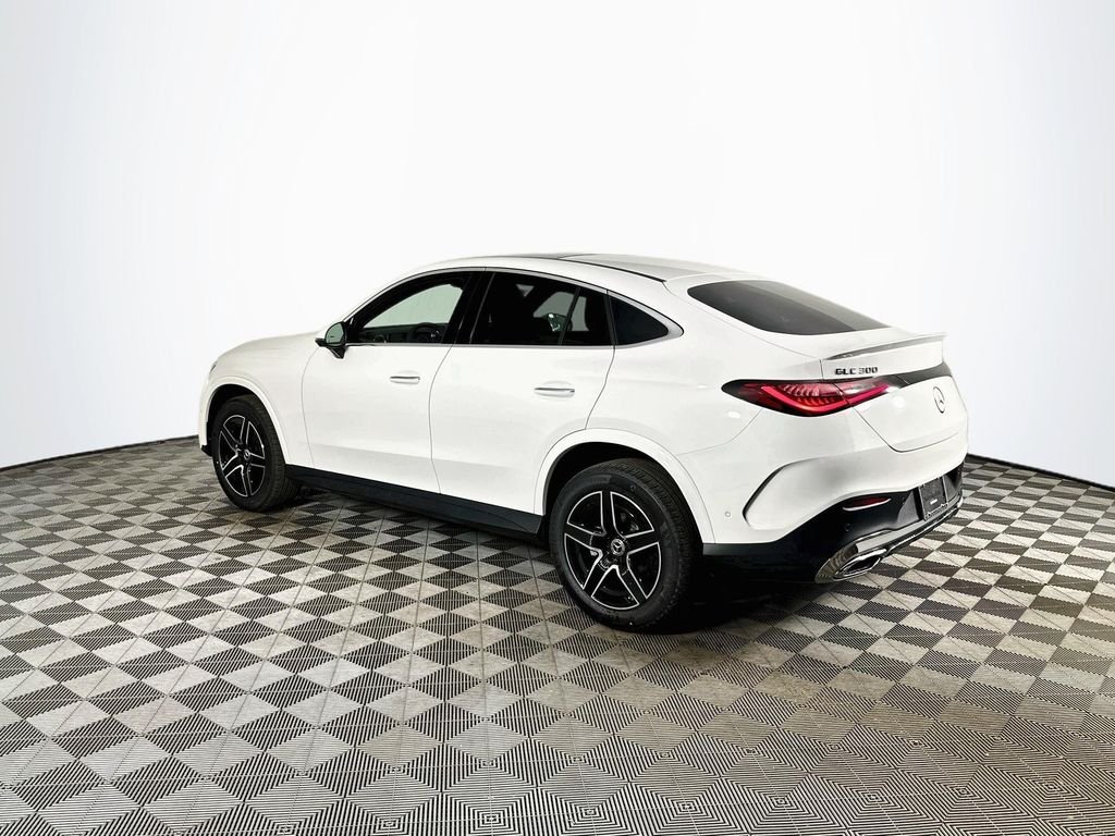 New 2026 Polar White Mercedes-Benz GLC 300 Coupe image 5