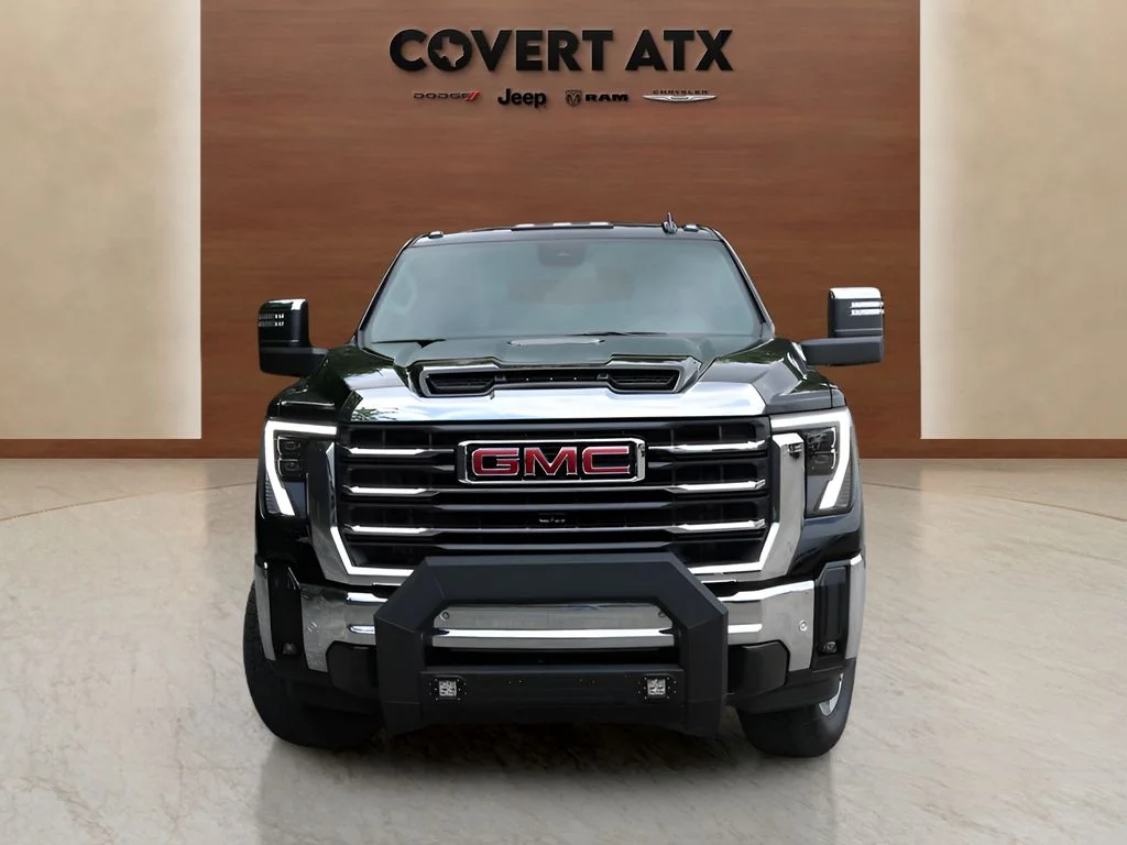 Used 2025 Black GMC SLT image 8