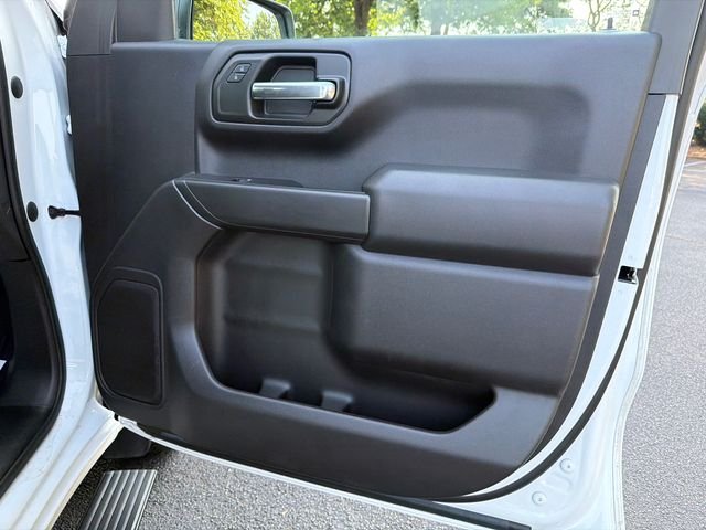 Used 2023 White Chevrolet Custom image 14