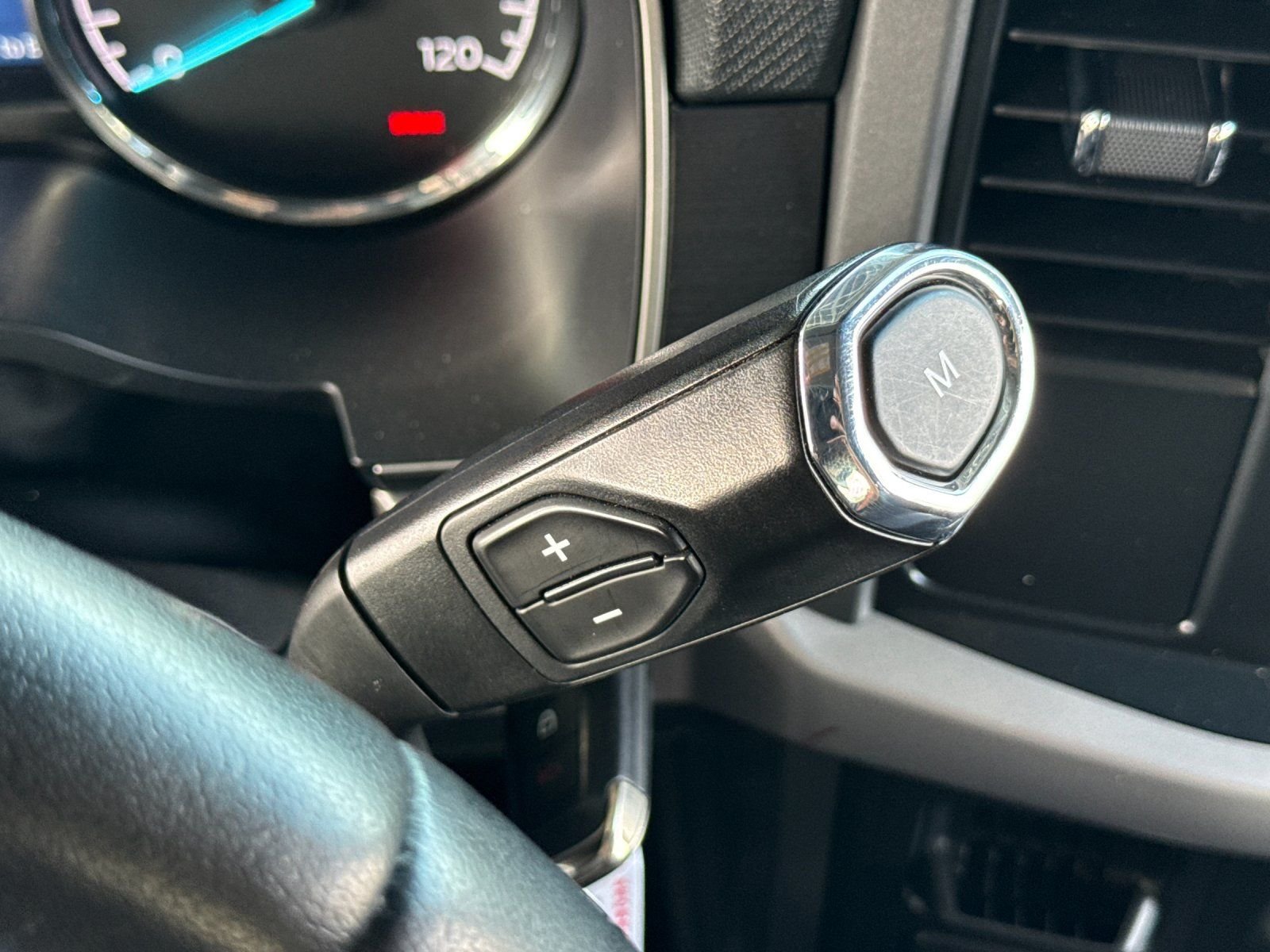 2022 Ford F-150 XLT - Photo 19