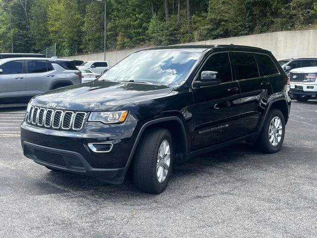 Certified Used 2022 Black Jeep Laredo X image 8