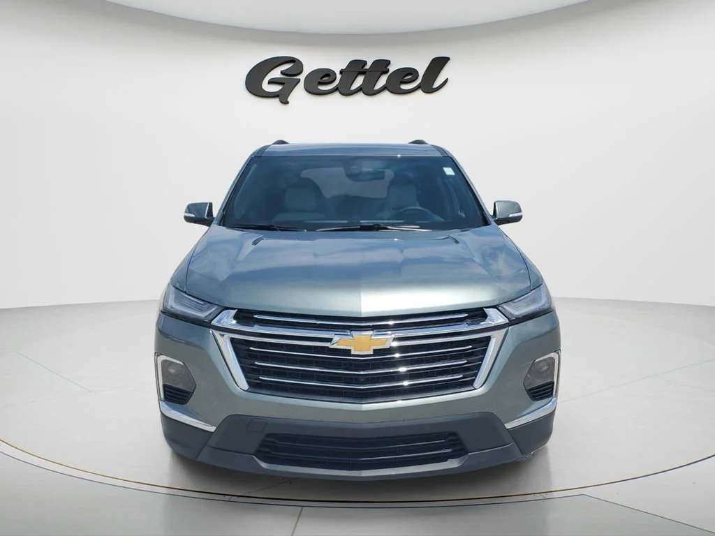 Used 2023 Silver Sage Metallic Chevrolet LT Leather image 13