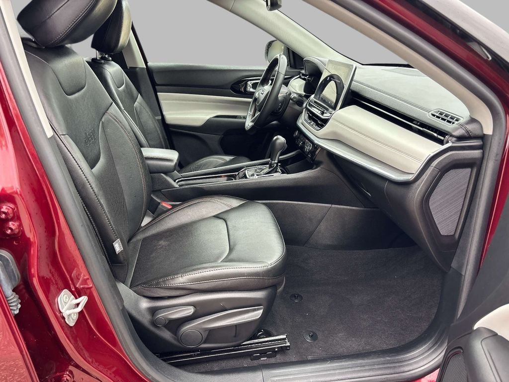 Used 2022 Red Jeep Limited image 18