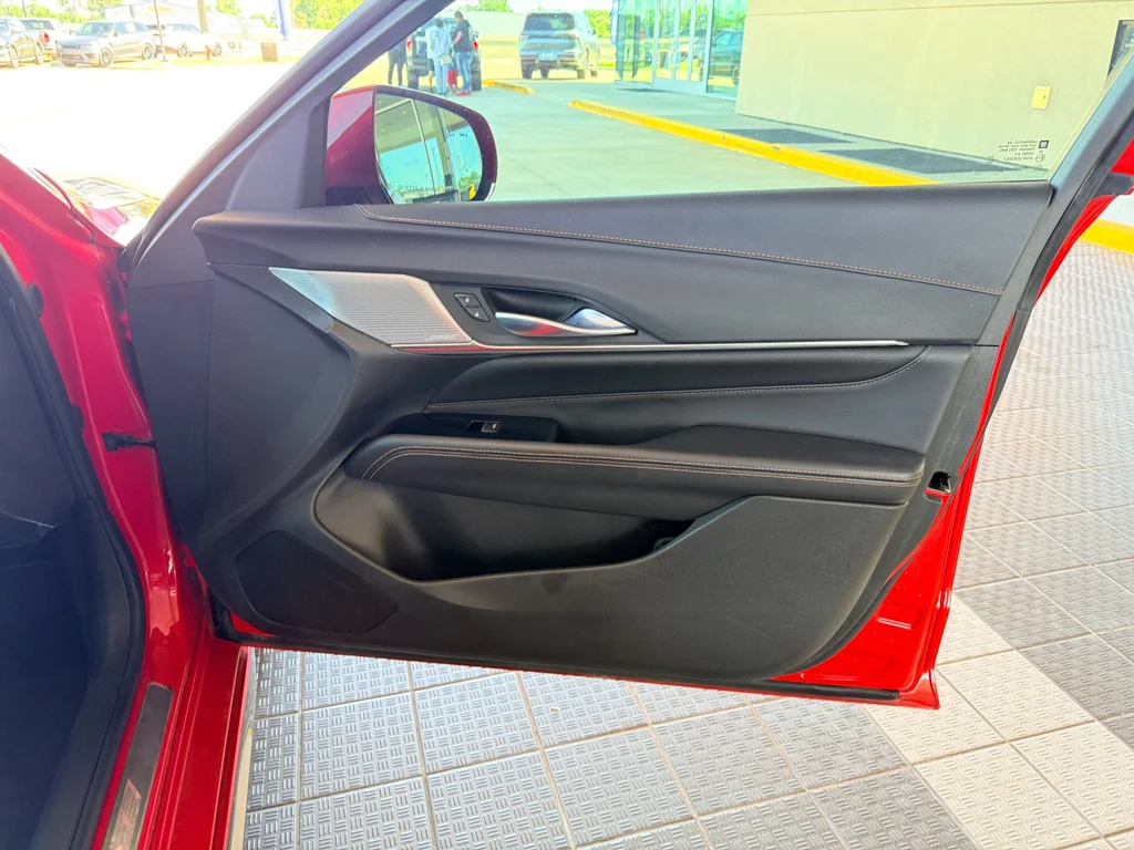 Used 2021 Velocity Red Cadillac V-Series image 12