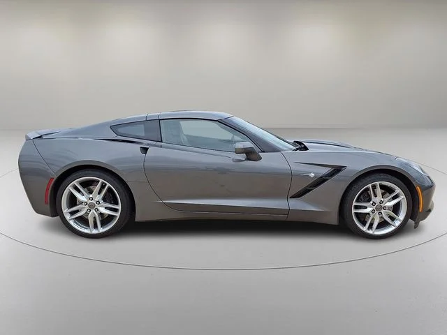 Used 2016 Gray Chevrolet Stingray Z51 image 12