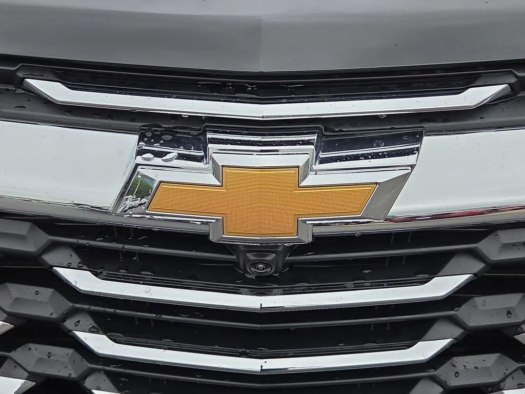 New 2026 Mosaic Black Metallic Chevrolet LT image 22