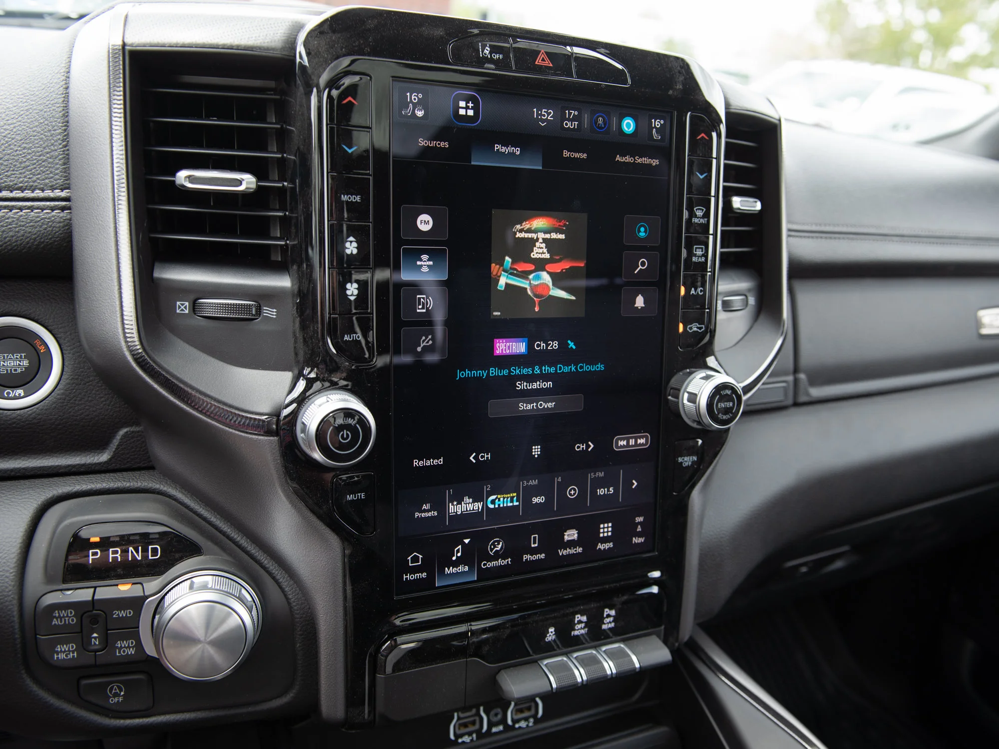New 2026 Black RAM Sport* image 18
