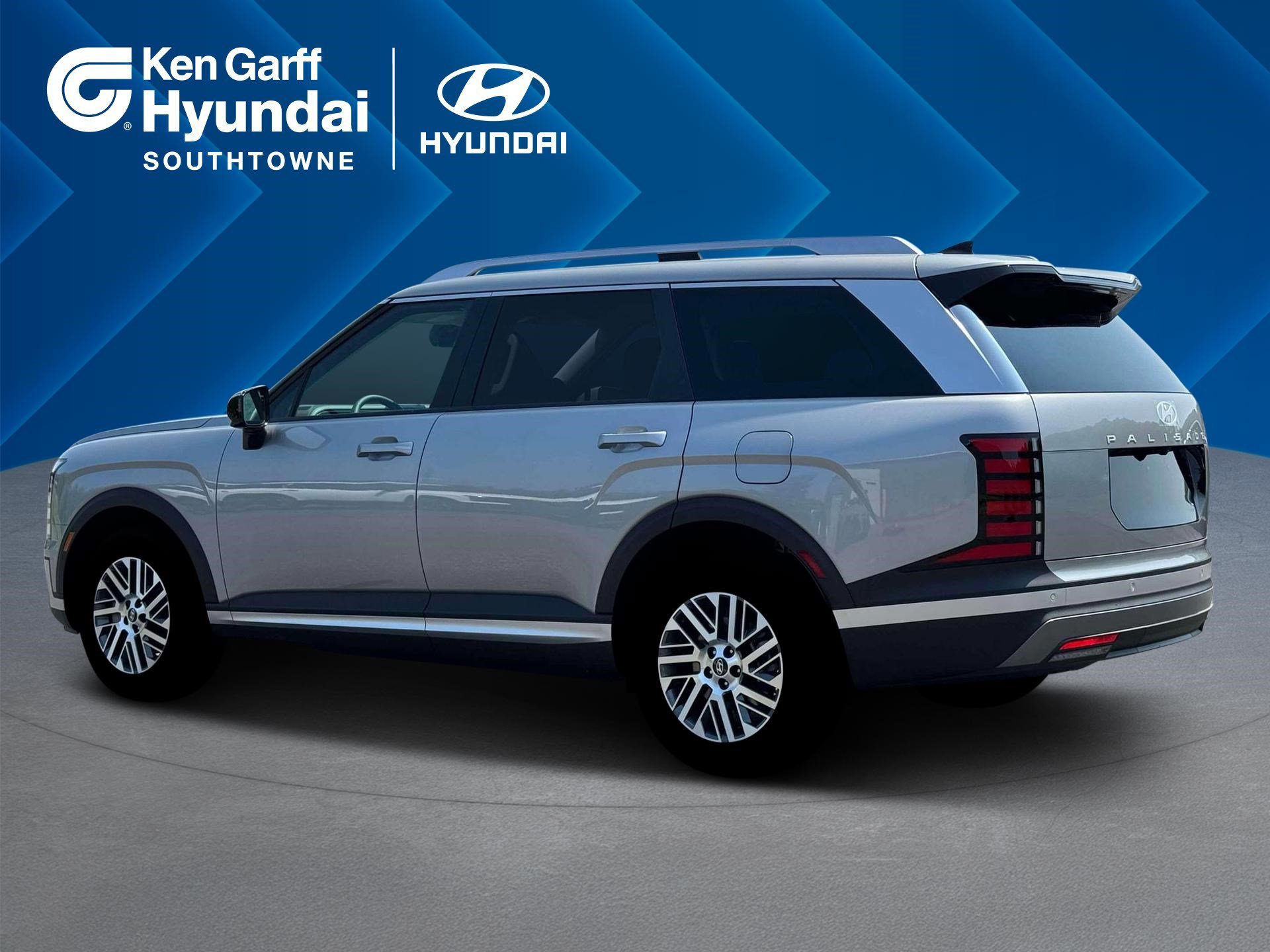 New 2026 Typhoon Silver Metallic Hyundai SEL AWD image 4