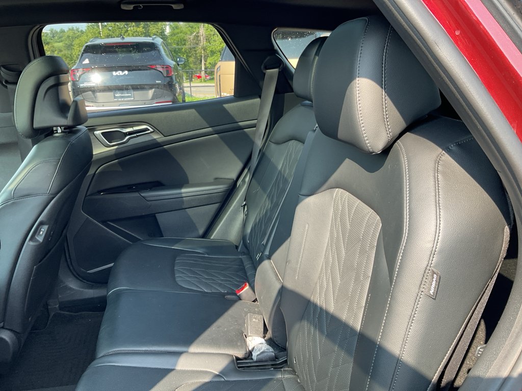 Used 2024 Dawning Red Kia X-Line image 17