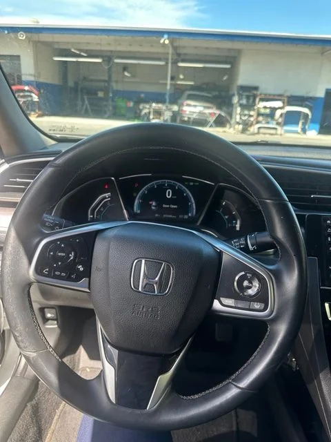 Used 2020 Platinum White Pearl Honda EX-L image 9