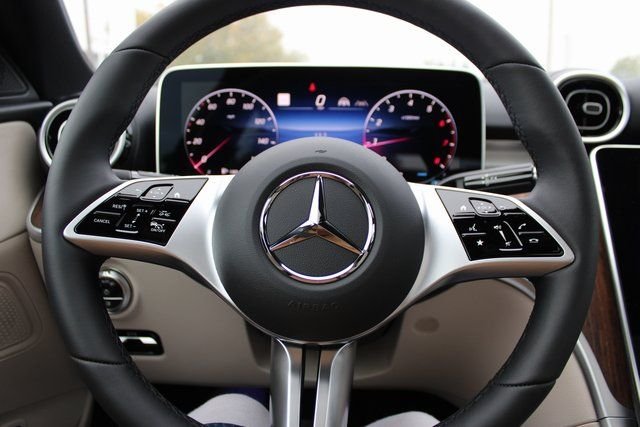 2025 Mercedes-Benz C-Class Sedan C 300 - Photo 21
