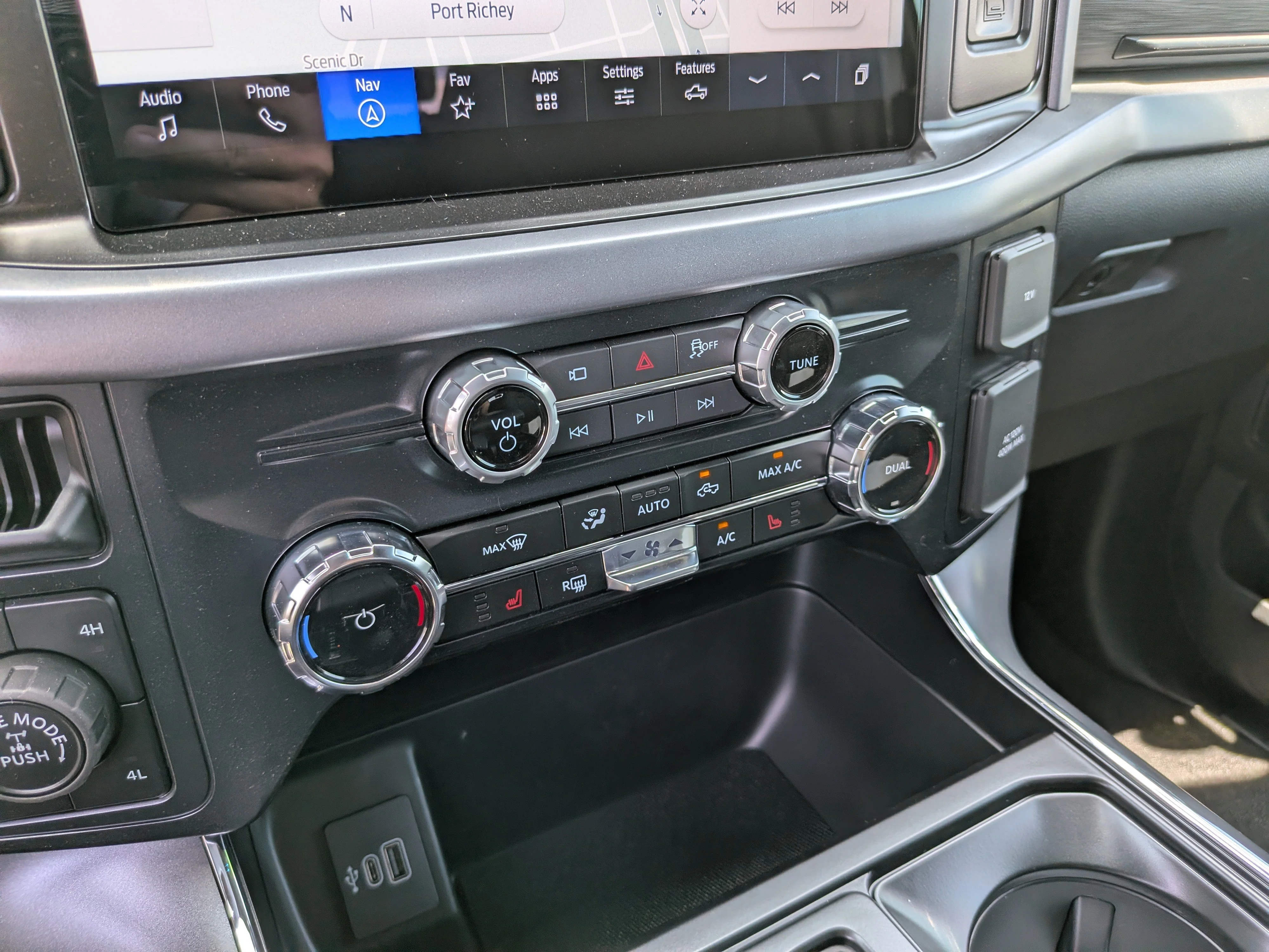 New 2026 Avalanche Ford XLT image 22