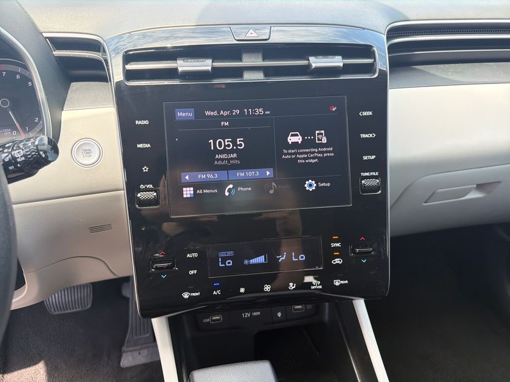 Used 2024 Silver Hyundai SEL image 33
