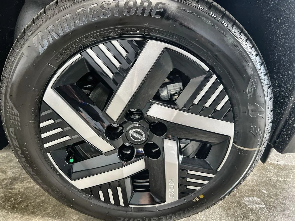 New 2026 Fresh Powder Nissan SV image 18