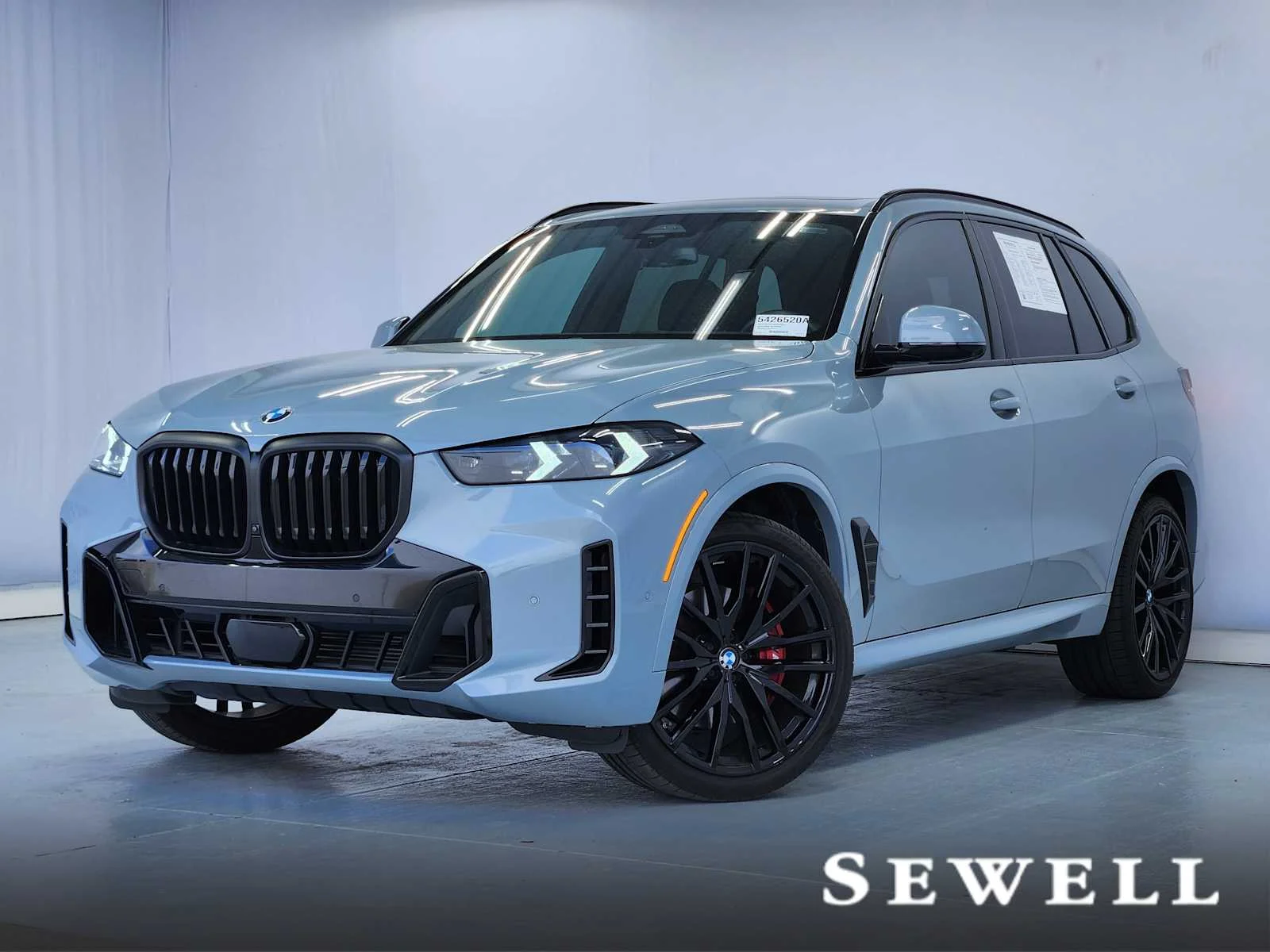 Used 2024 Brooklyn Grey Metallic BMW sDrive40i image 1