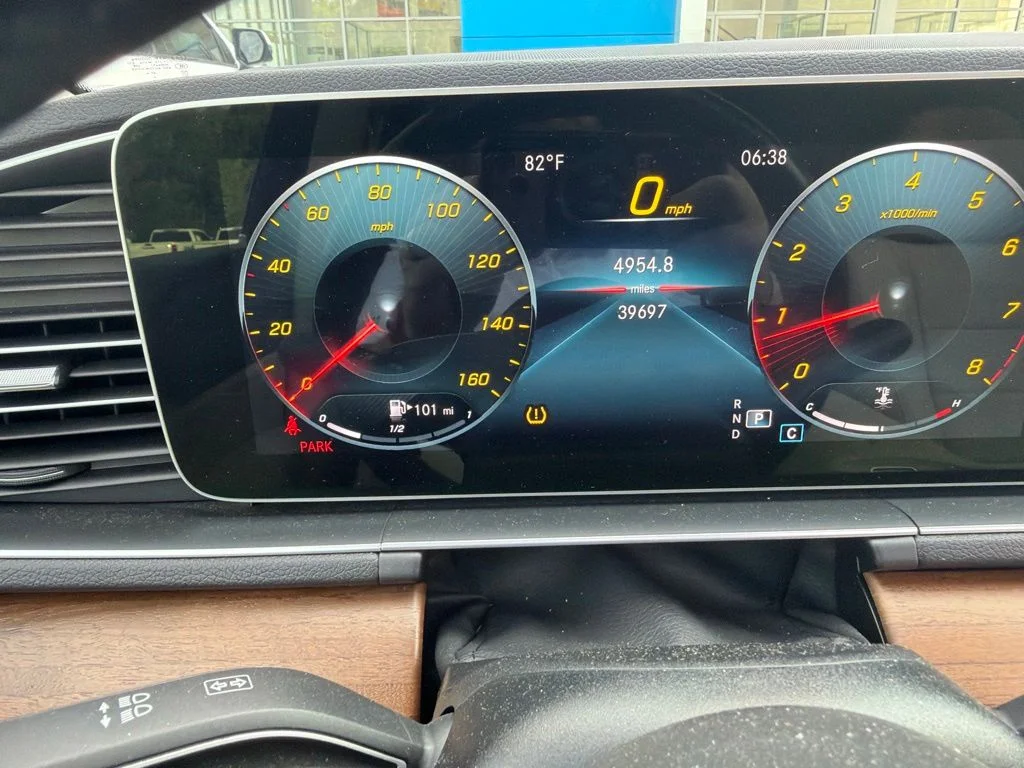 Used 2022 Gray Mercedes-Benz GLE 350 image 10