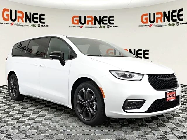 New 2026 Bright White Clear-Coat Exterior Paint Chrysler Select image 2