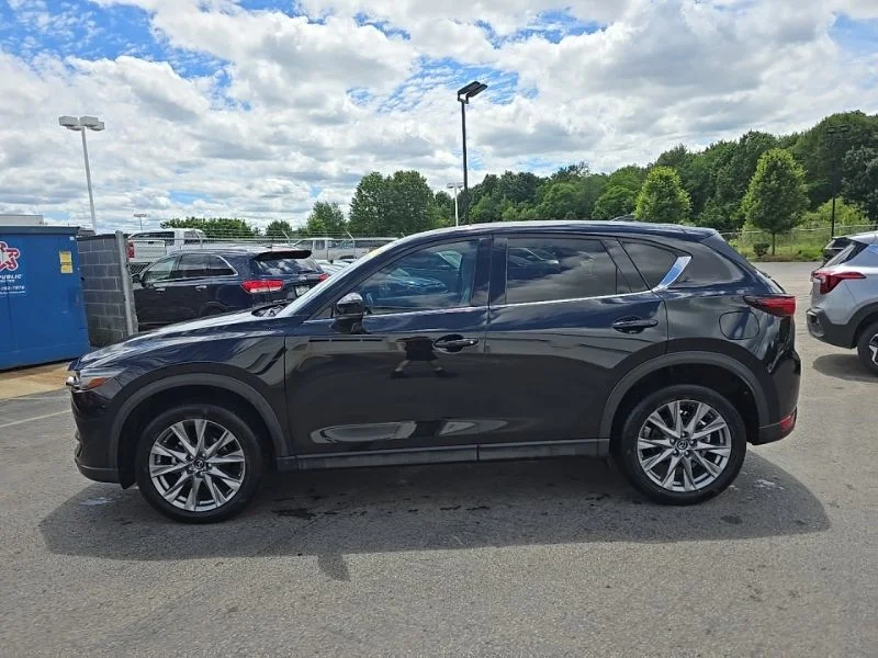 Used 2021 Black Mazda Grand Touring image 4