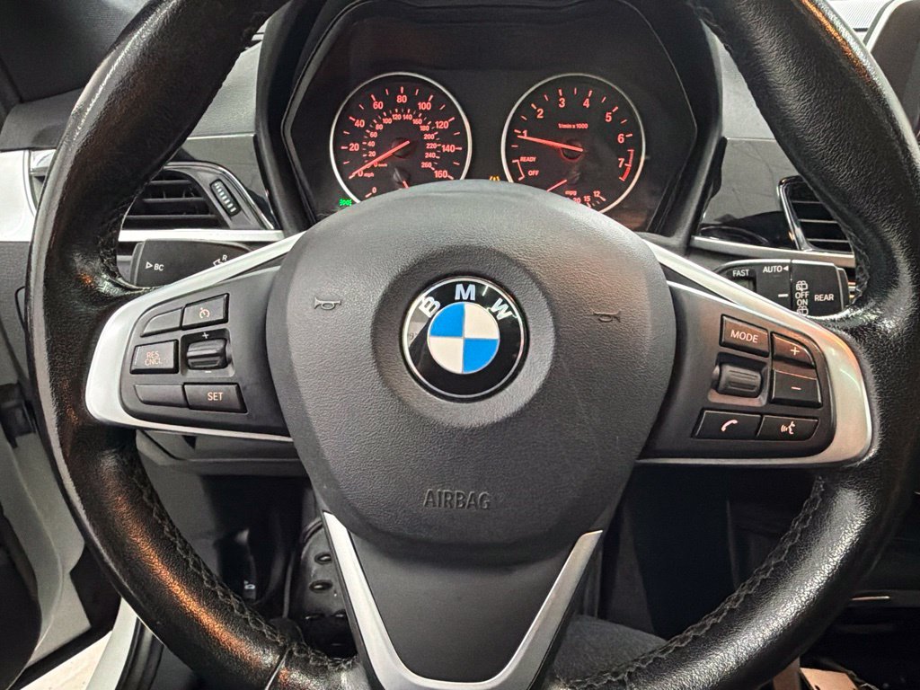 Used 2017 White BMW sDrive28i image 20