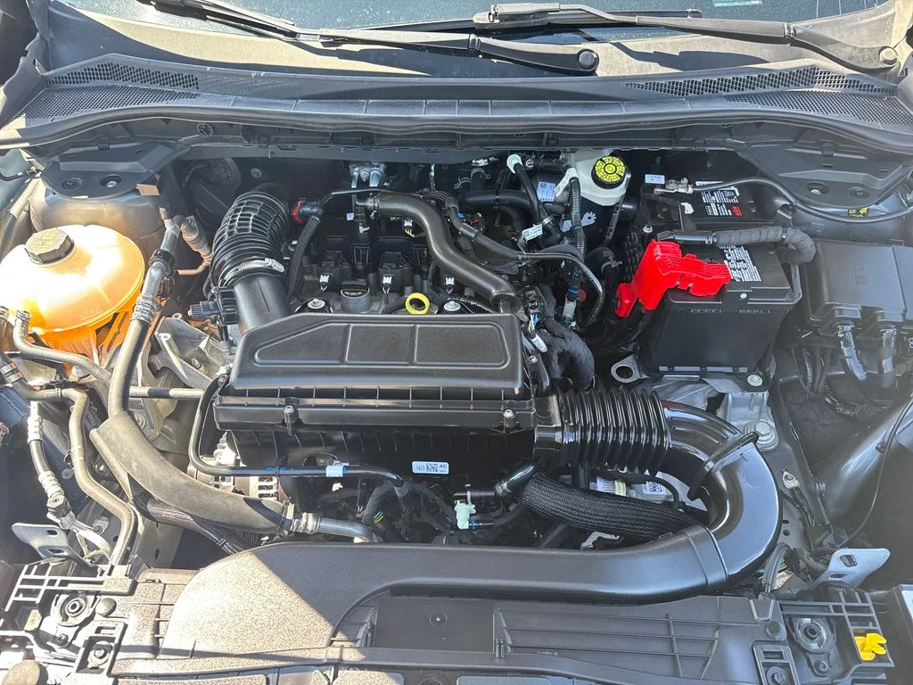 Used 2023 Gray Ford Active image 22