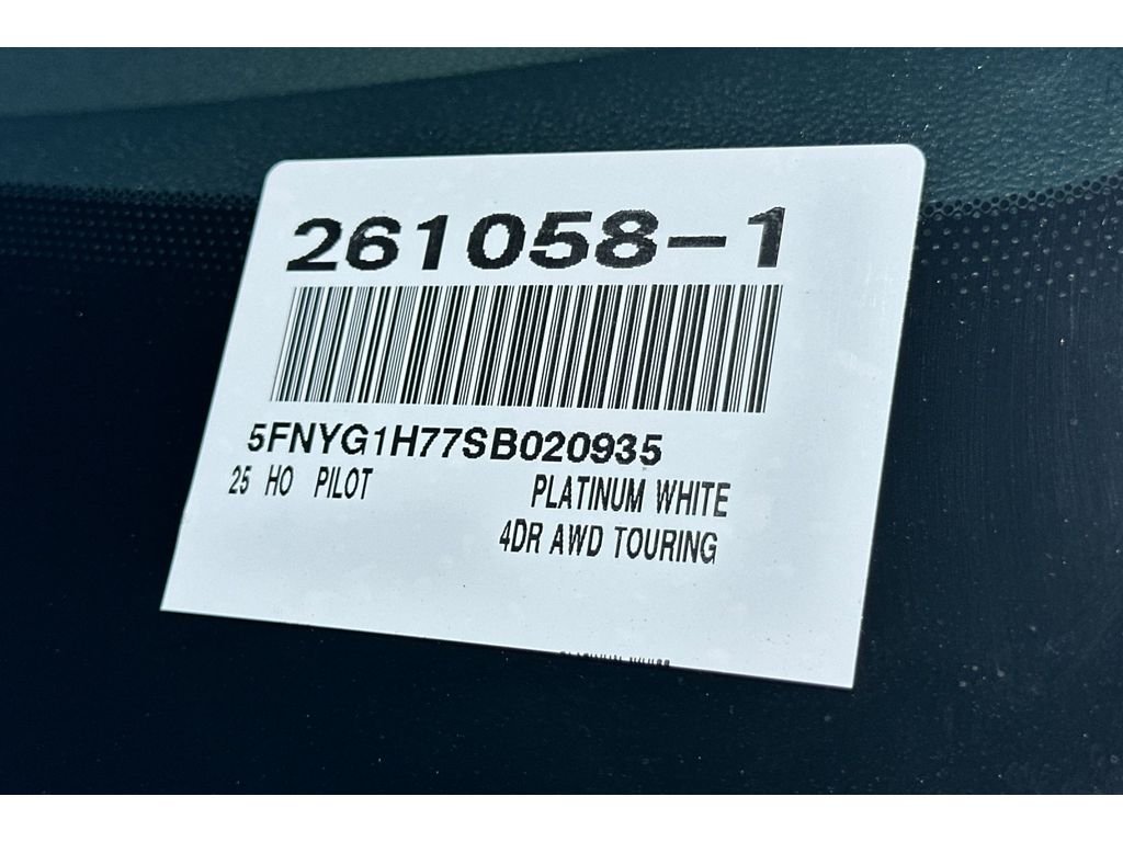 Used 2025 Platinum White Pearl Honda Touring image 59