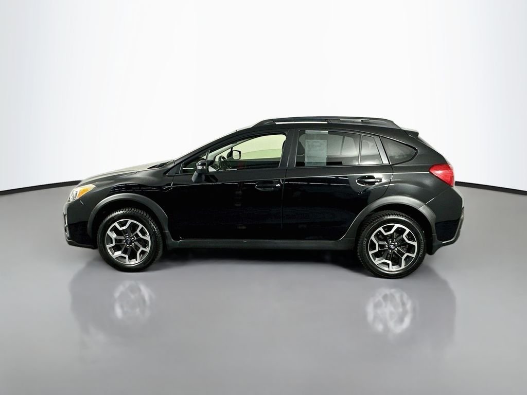 Used 2016 Crystal Black Silica Subaru 2.0i Limited image 4