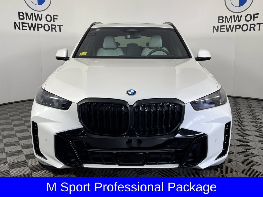 Used 2026 White BMW xDrive40i image 7