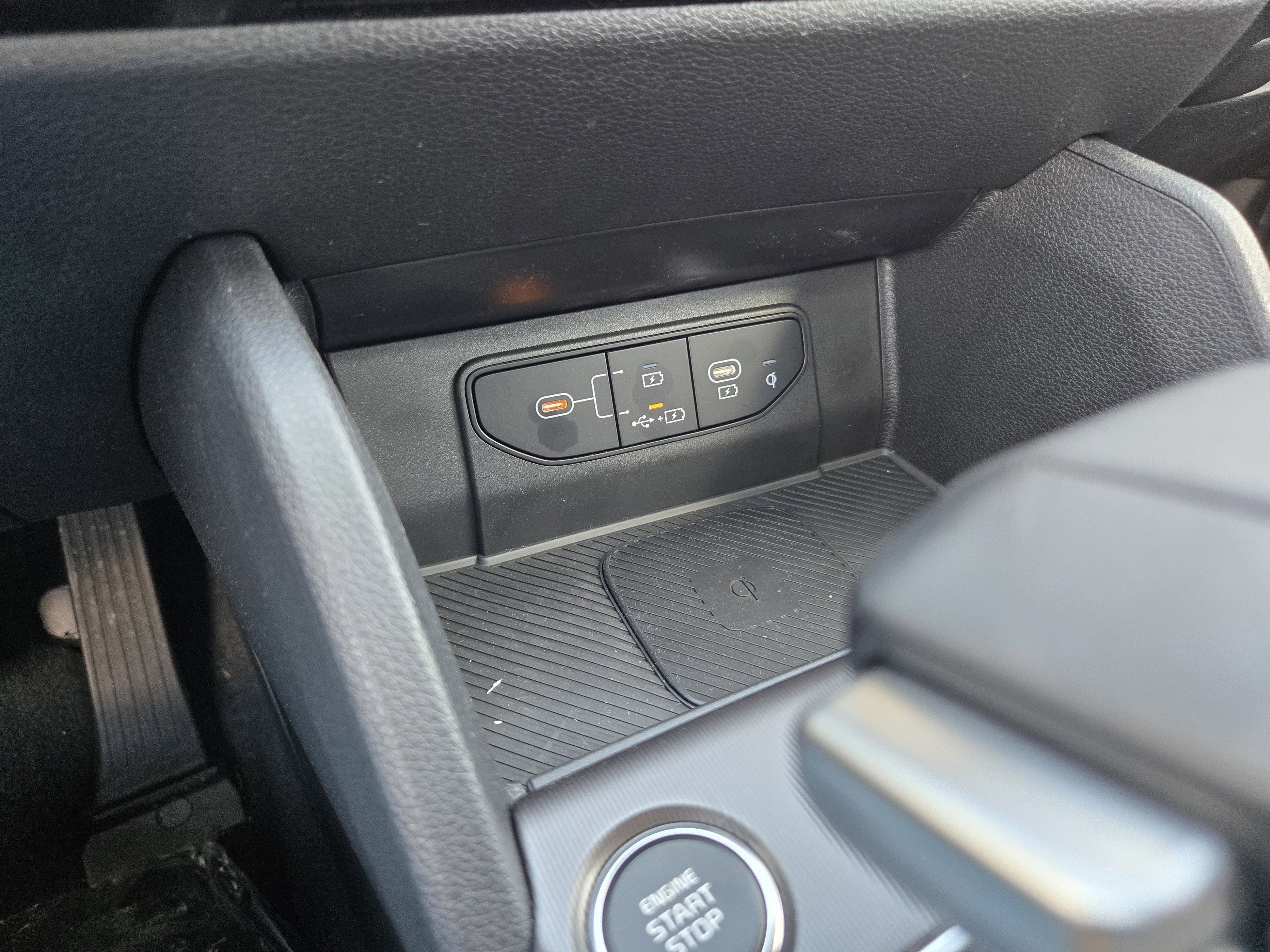 2026 Kia Sportage SX - Photo 19
