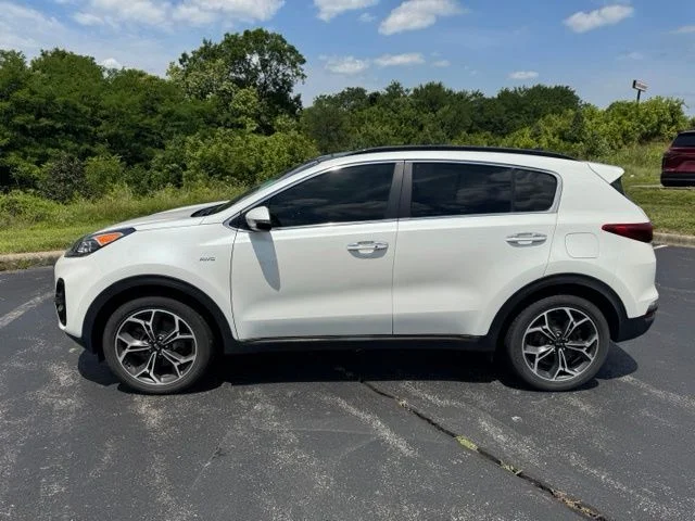 Used 2020 Snow White Pearl Kia SX image 6