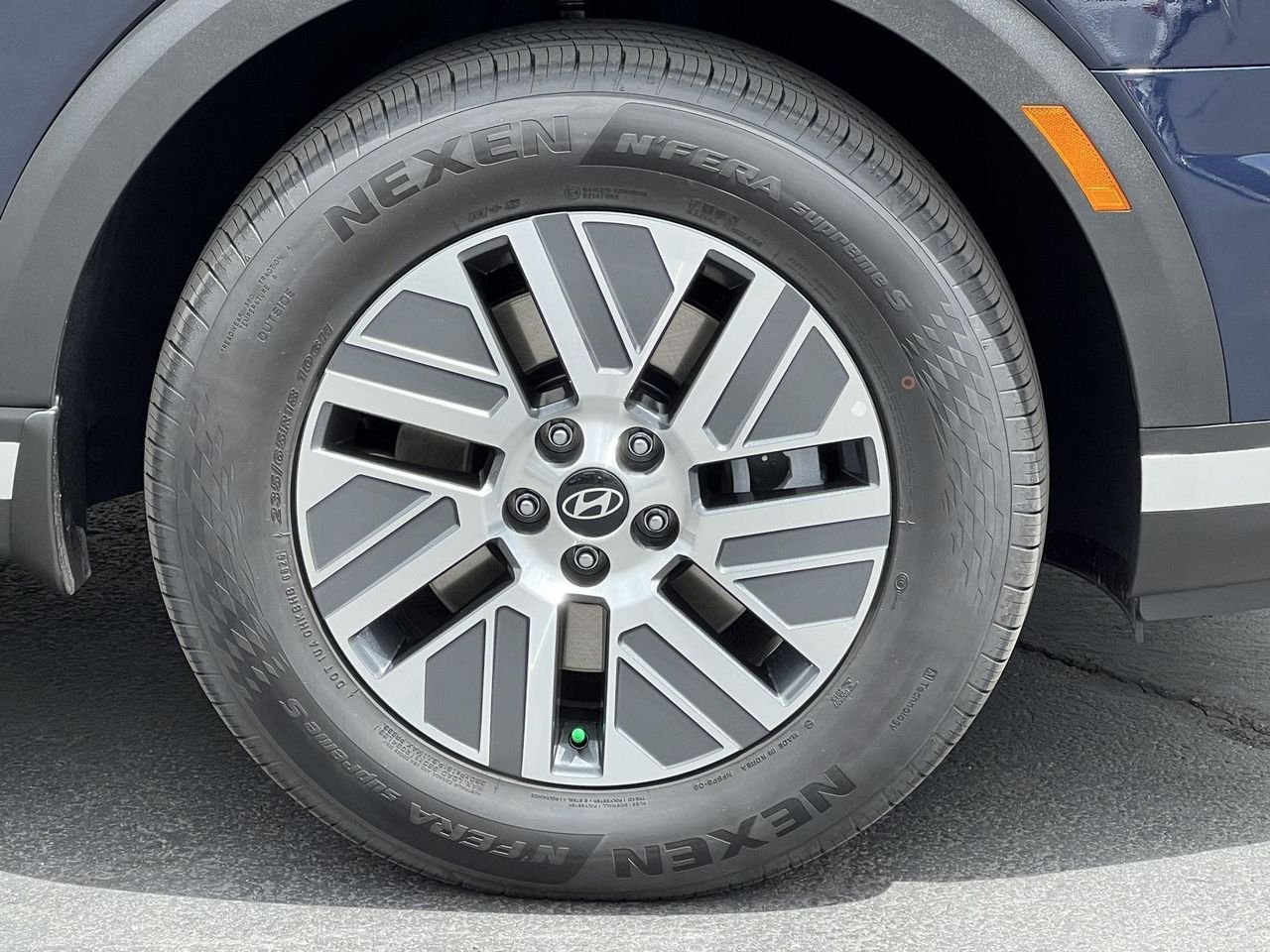 New 2026 Classy Blue Pearl Hyundai SEL 8P image 16