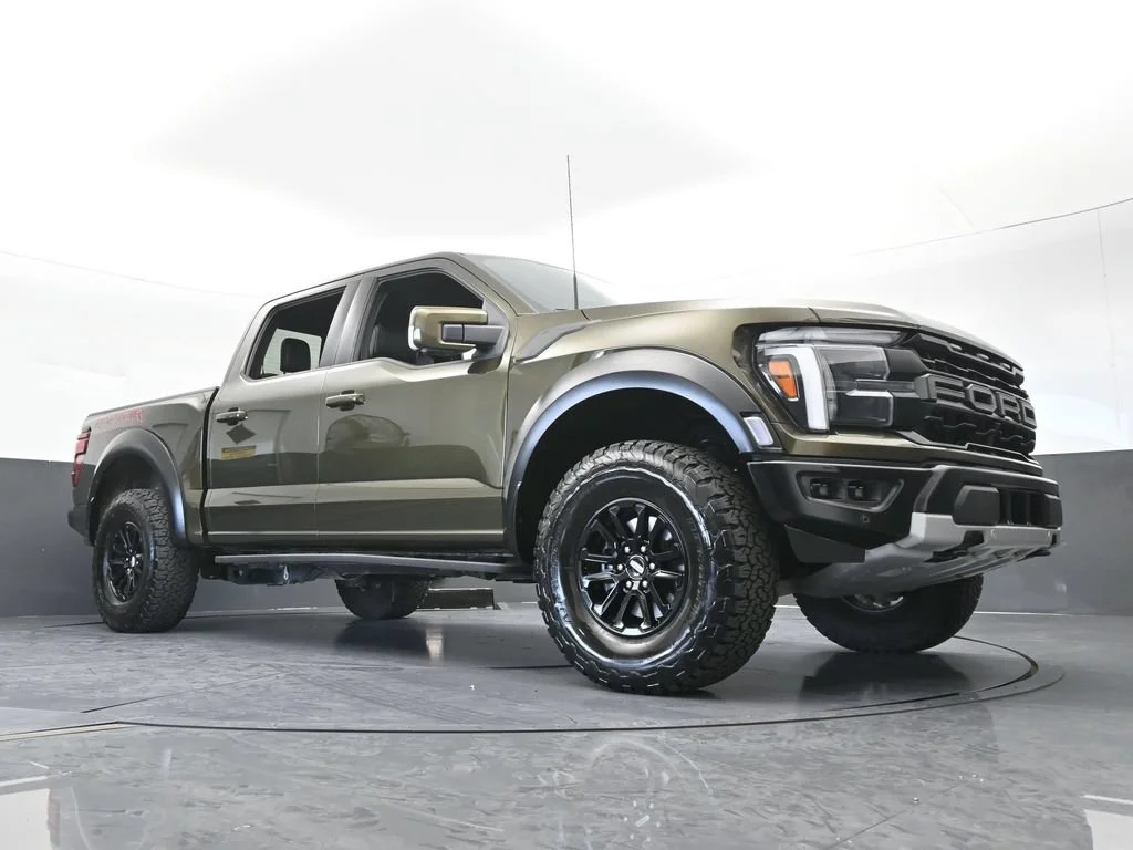 Used 2025 Green Ford Raptor image 69