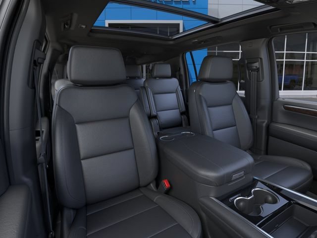 2026 Chevrolet Suburban LT - Photo 16