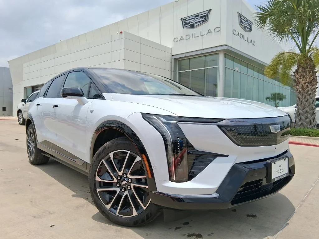 2026 Cadillac Optiq Sport's photo