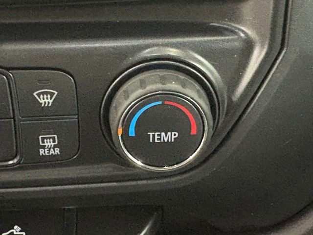 Used 2018 Red Chevrolet Custom image 24