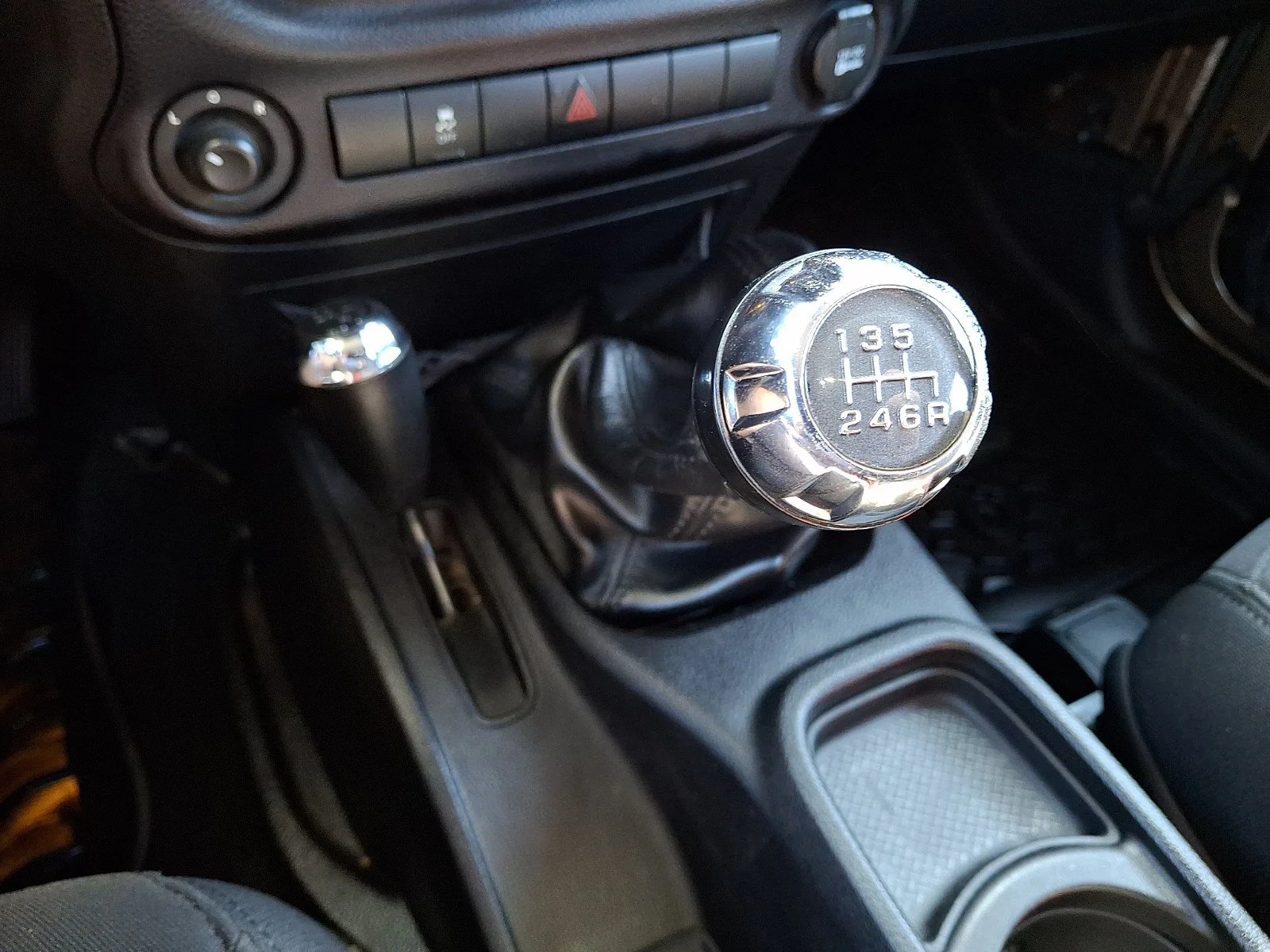 Used 2015 Copper Brown Pearlcoat Jeep Sport image 16