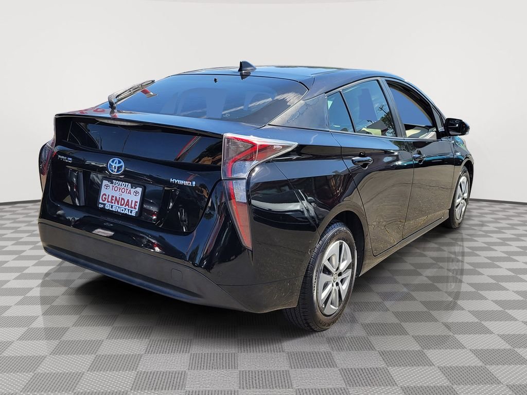 Used 2017 Black Toyota Two image 3