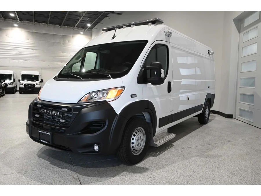 New 2025 WHITE Ram Tradesman image 5
