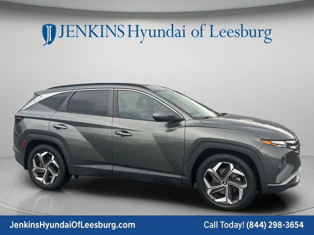 Used 2023 Gray Hyundai SEL image 2