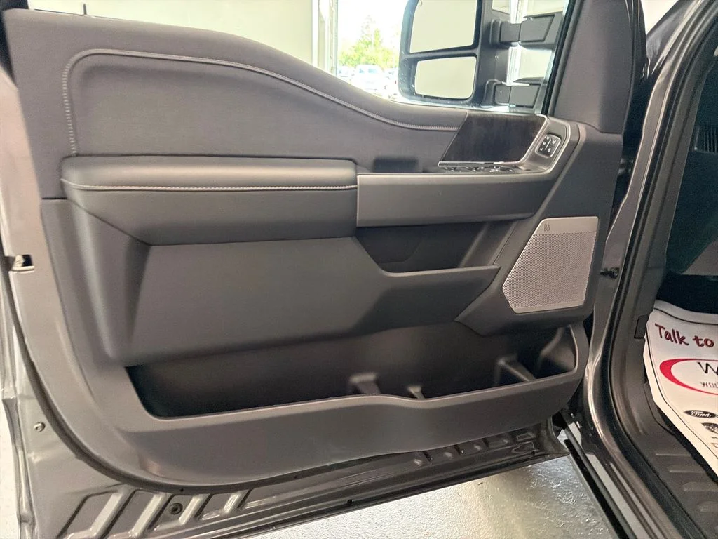 New 2027 Gray Ford Lariat image 14