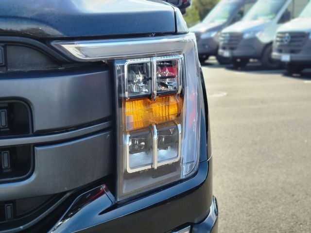 Used 2021 Black Ford Lariat image 9