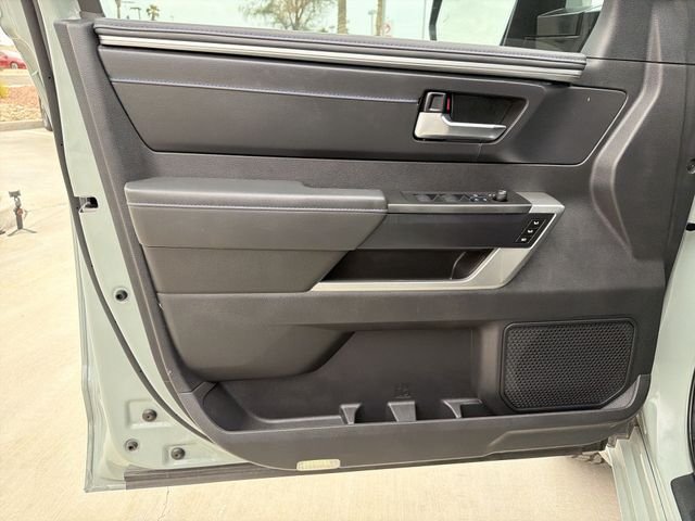 2025 Toyota Tundra Platinum - Photo 9