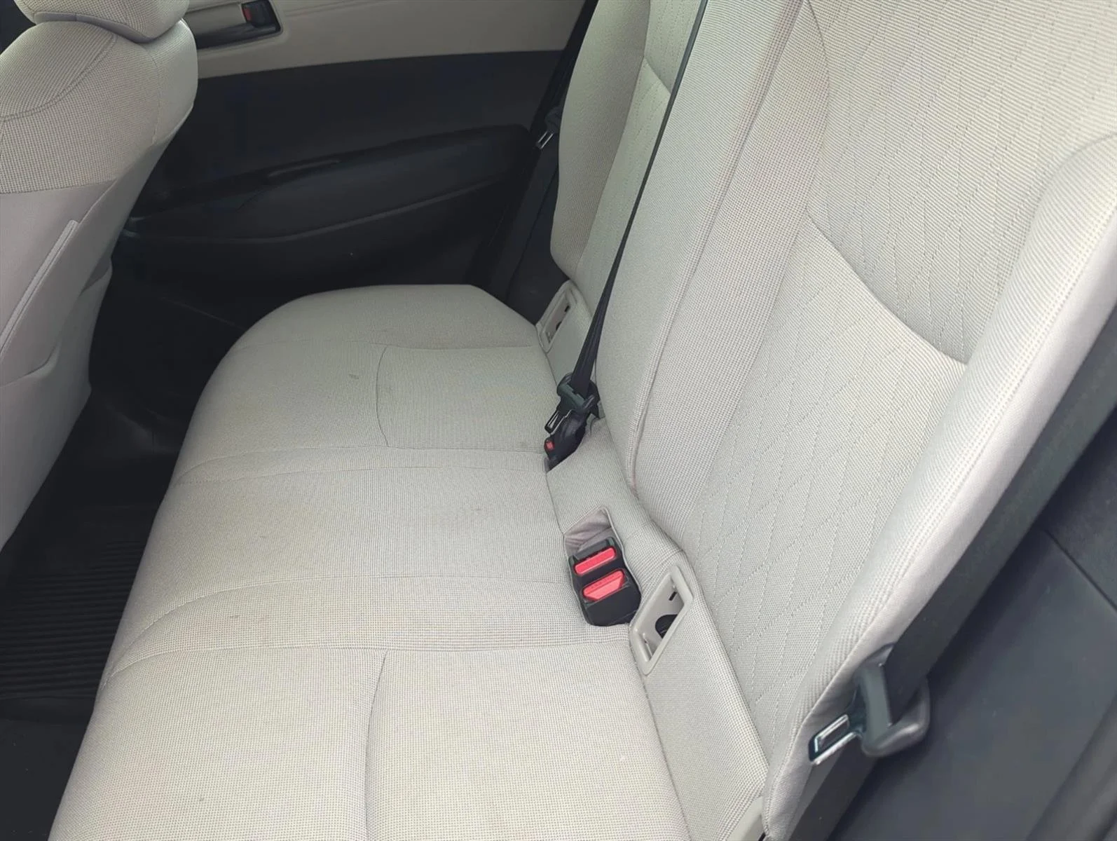 Used 2025 Sonic Silver Toyota L image 20
