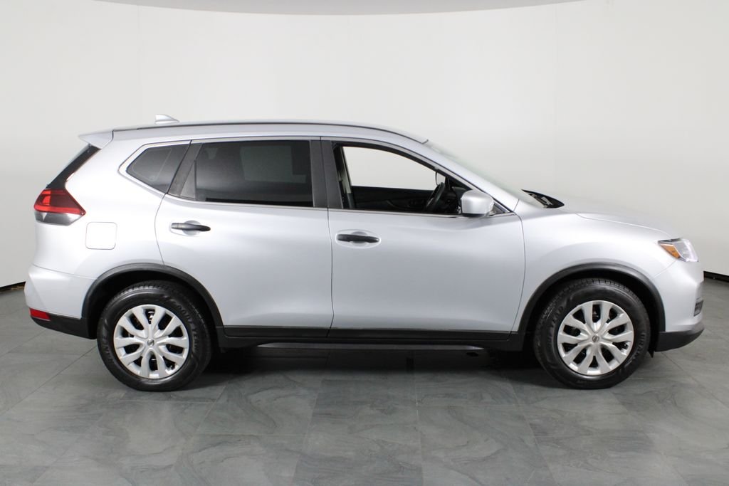 2019 Nissan Rogue S - Photo 13