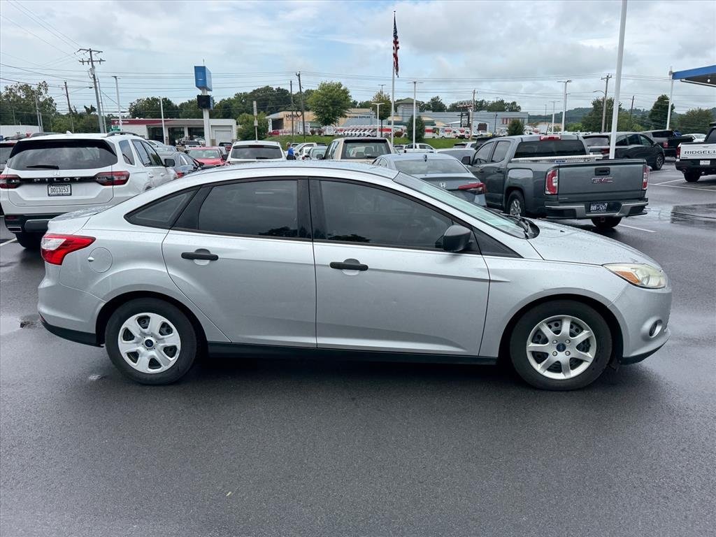 Used 2012 INGOT SILVER METALLIC Ford S image 8